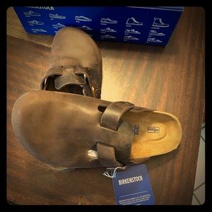 Birkenstock Boston Clogs - size 39